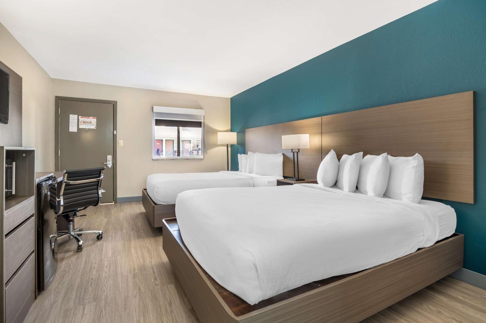 Motel Western Tree 3*